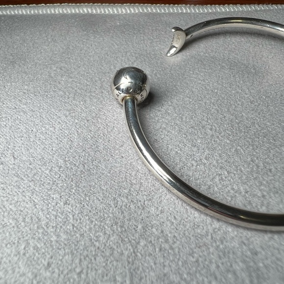 Pandora Moon and Stars Open Bangle- SOLD OUT - Picture 3 of 3